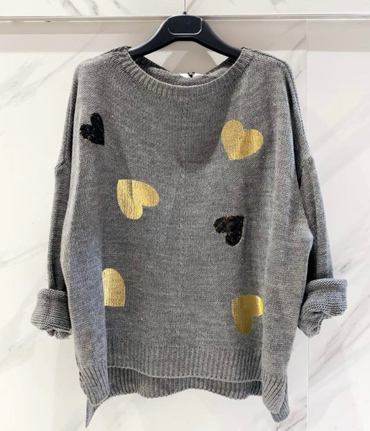 Pull gris foncé cœurs